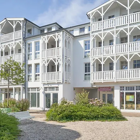 356, Seepark Apartment *